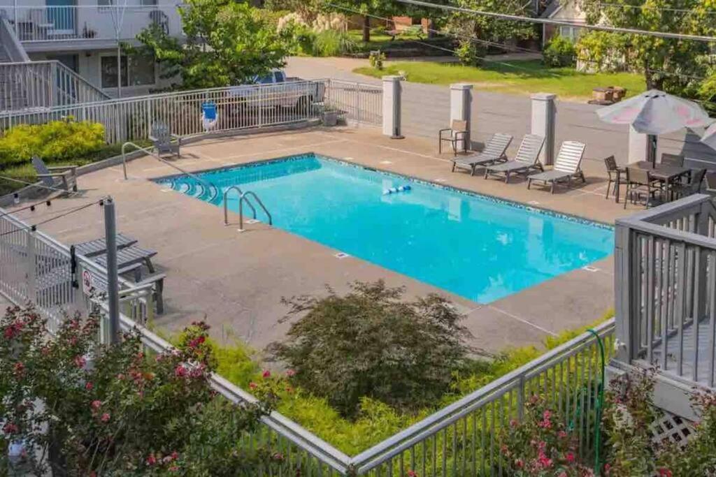 Appartement Walk To 12 South, 7 Min To Downtown, Free Parking! à Nashville Extérieur photo